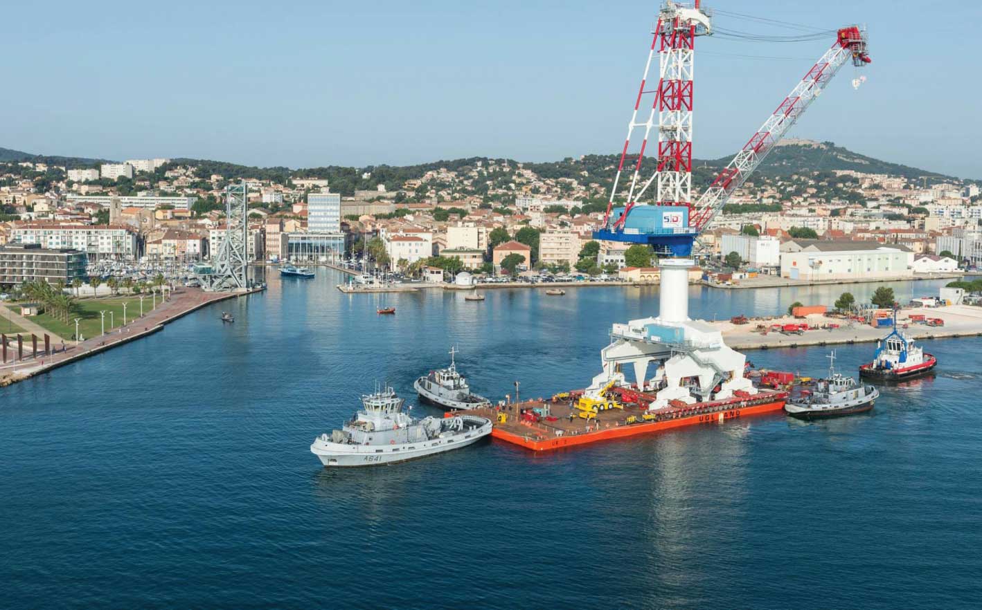 port & harbor crane solutions​